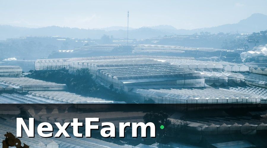 NextFarm — 2. IoT và cảm biến đa lớp — giám sát môi trường 24/7